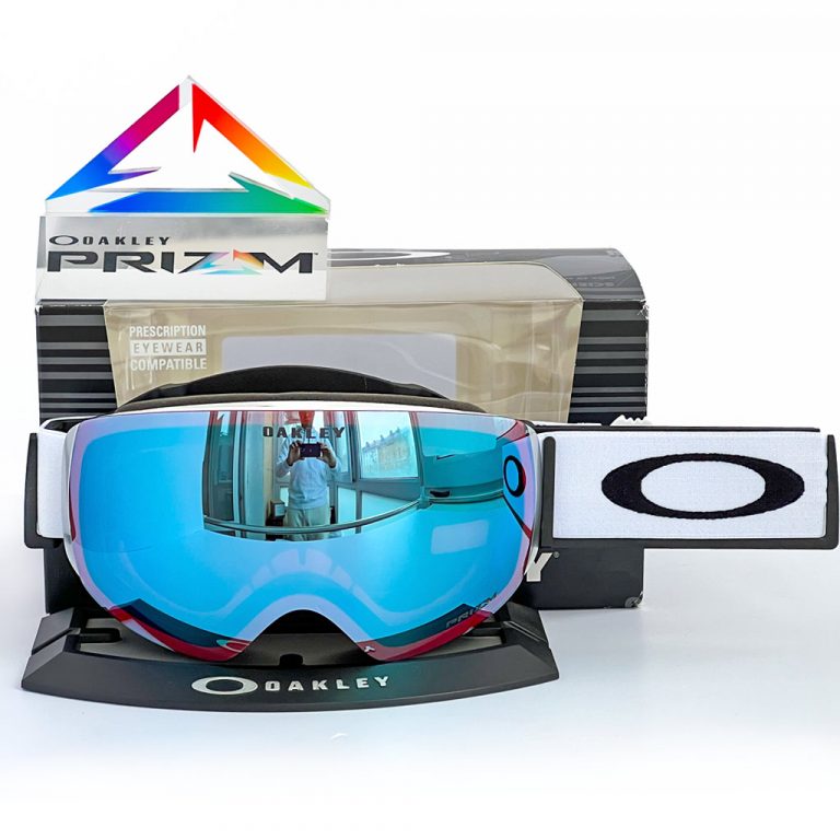 Горнолыжные маски Oakley по доступной цене - доставка очков и масок для ...