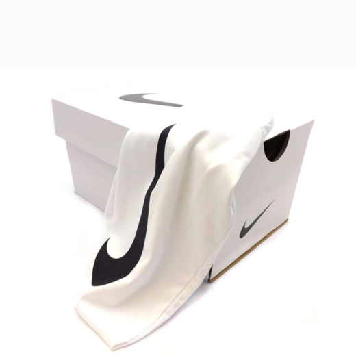 Маска Nike Mazot