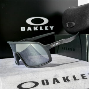 Очки Oakley Sutro S